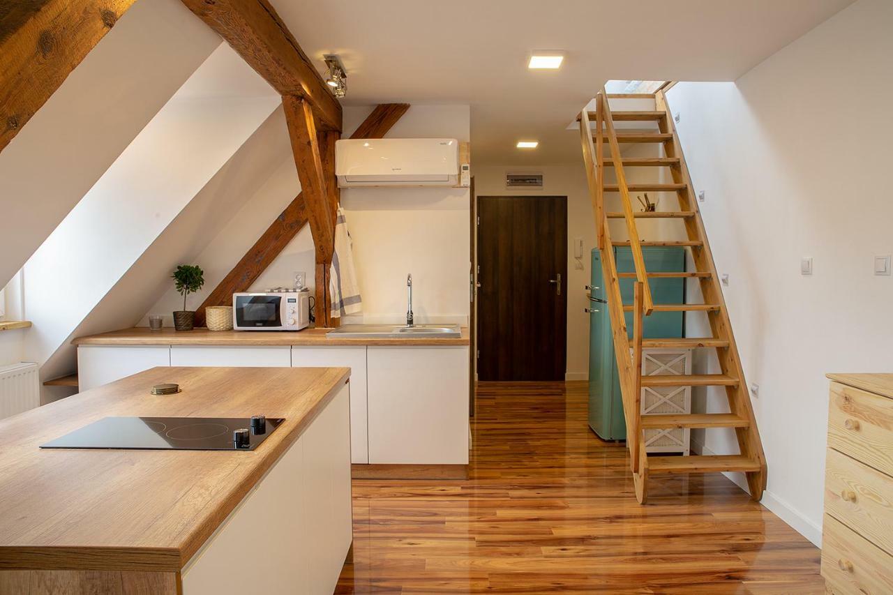 Apartamento Lazy Days Attic City Center Katowice Exterior foto
